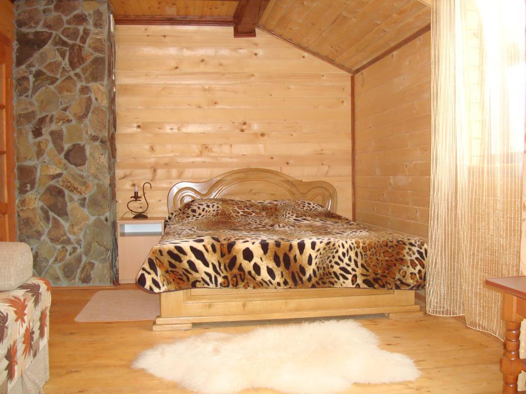 Котедж Гірський ยาเรมชา ห้อง รูปภาพ